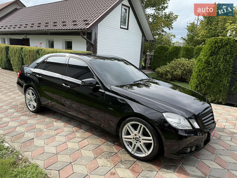 Седан Mercedes-Benz E-Class 2009 в Коломые фото 28 Седан Mercedes-Benz E-Class 2009 в Коломые