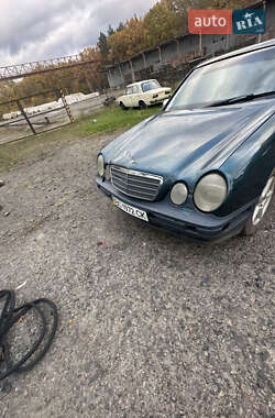 Седан Mercedes-Benz E-Class 2000 в Луцьку