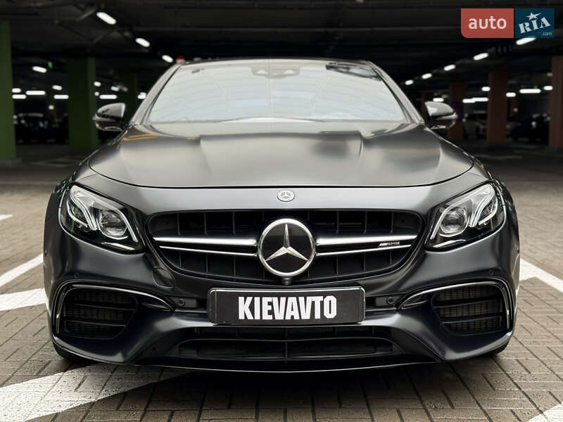 Седан Mercedes-Benz E-Class 2017 в Киеве фото 11 Седан Mercedes-Benz E-Class 2017 в Киеве