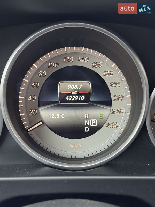 Универсал Mercedes-Benz E-Class 2015 в Ровно фото 20 Универсал Mercedes-Benz E-Class 2015 в Ровно