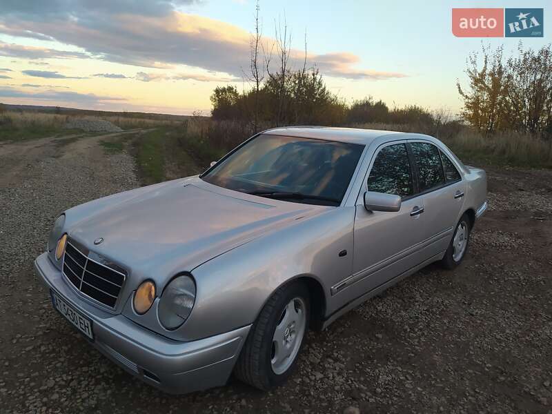 Седан Mercedes-Benz E-Class 1998 в Івано-Франківську фото 9 Седан Mercedes-Benz E-Class 1998 в Івано-Франківську