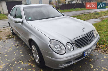 Седан Mercedes-Benz E-Class 2004 в Чернигове Седан Mercedes-Benz E-Class 2004 в Чернигове