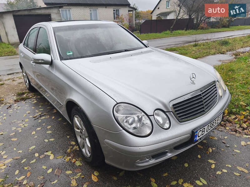Mercedes-Benz E-Class 2004