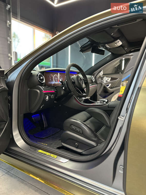 Седан Mercedes-Benz E-Class 2018 в Киеве фото 49 Седан Mercedes-Benz E-Class 2018 в Киеве