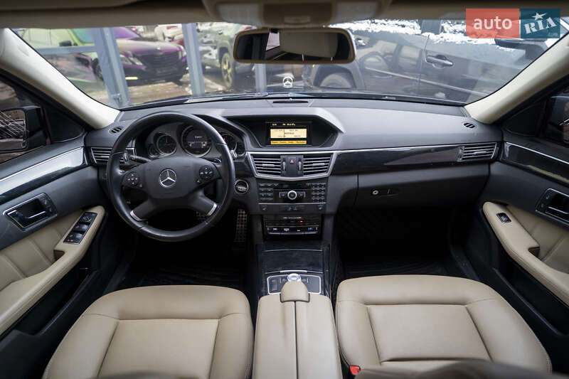 Седан Mercedes-Benz E-Class 2010 в Киеве фото 19 Седан Mercedes-Benz E-Class 2010 в Киеве