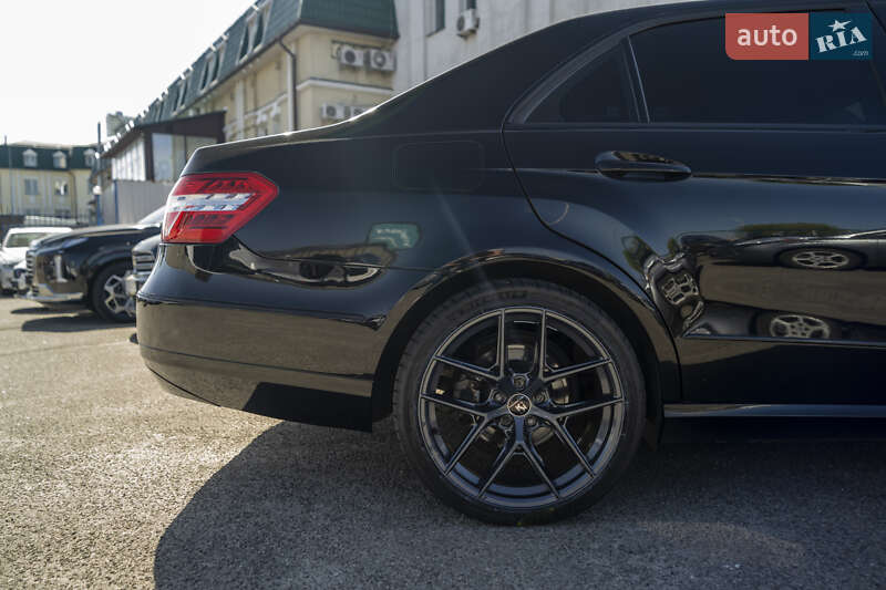 Седан Mercedes-Benz E-Class 2010 в Киеве фото 13 Седан Mercedes-Benz E-Class 2010 в Киеве