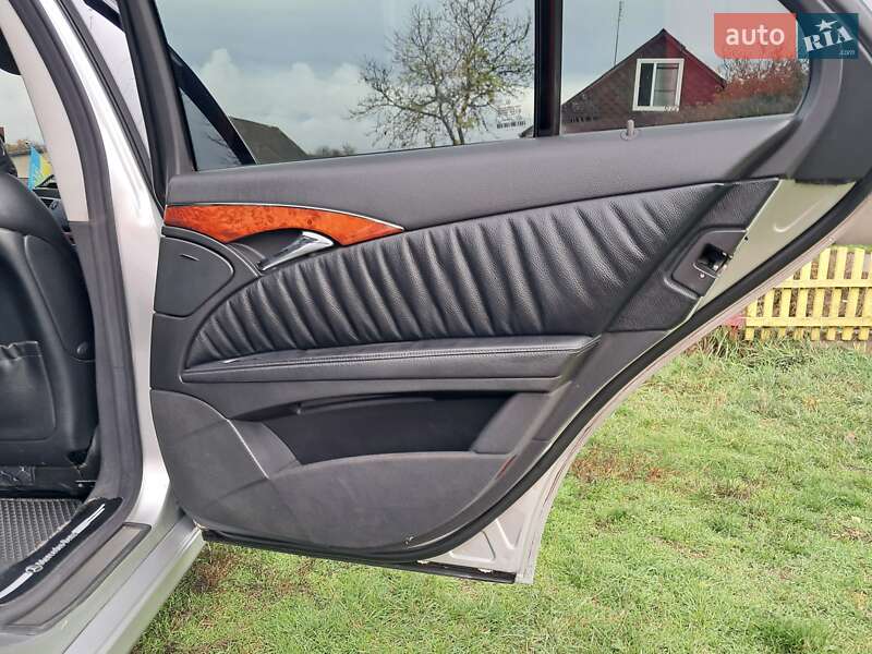 Седан Mercedes-Benz E-Class 2003 в Лохвиці фото 7 Седан Mercedes-Benz E-Class 2003 в Лохвиці