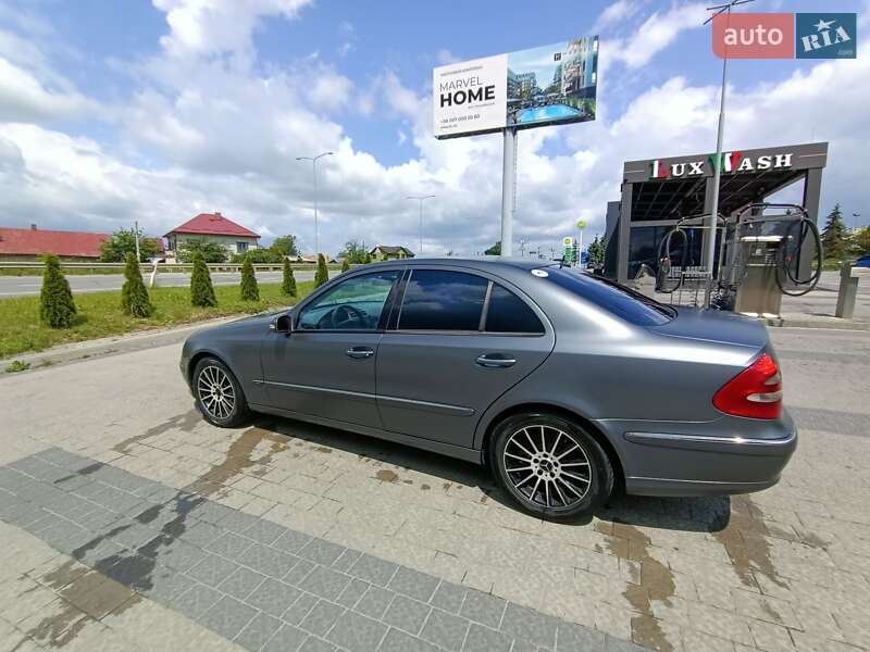 Седан Mercedes-Benz E-Class 2002 в Львове фото 5 Седан Mercedes-Benz E-Class 2002 в Львове