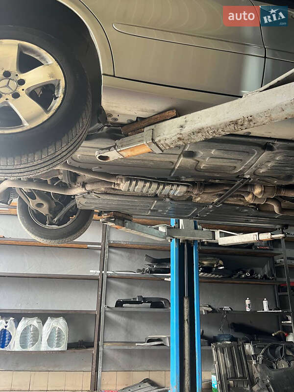 Седан Mercedes-Benz E-Class 2002 в Фастові фото 5 Седан Mercedes-Benz E-Class 2002 в Фастові