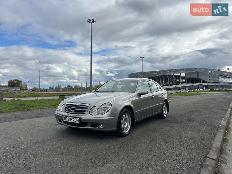 Mercedes-Benz E-Class 2005 Mercedes-Benz E-Class 2005