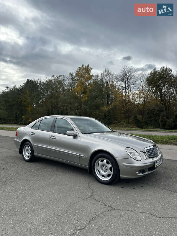 Седан Mercedes-Benz E-Class 2005 в Львове фото 5 Седан Mercedes-Benz E-Class 2005 в Львове