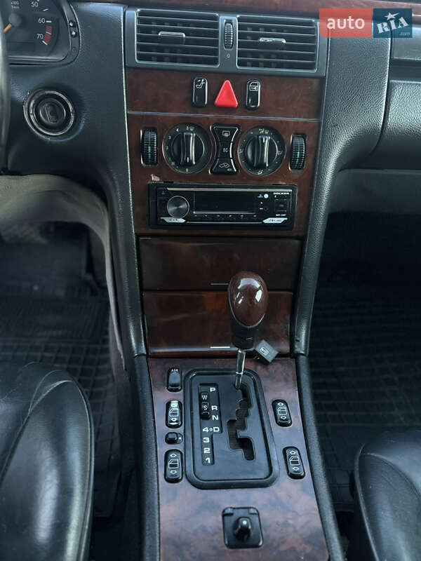 Седан Mercedes-Benz E-Class 1998 в Чернівцях фото 13 Седан Mercedes-Benz E-Class 1998 в Чернівцях