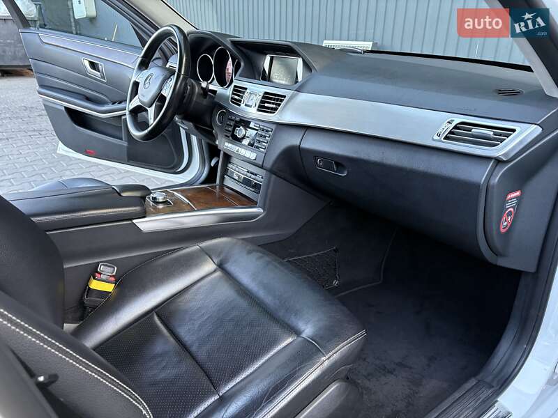 Седан Mercedes-Benz E-Class 2014 в Одессе фото 12 Седан Mercedes-Benz E-Class 2014 в Одессе