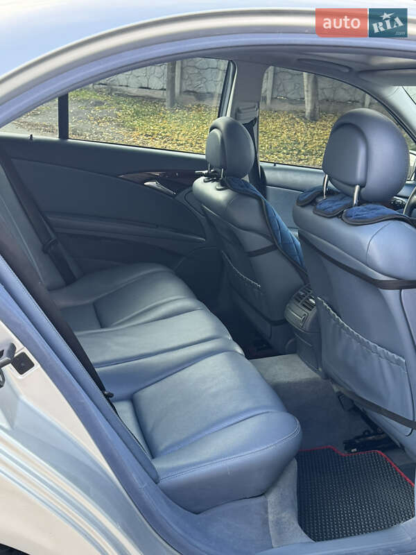 Седан Mercedes-Benz E-Class 2004 в Вінниці