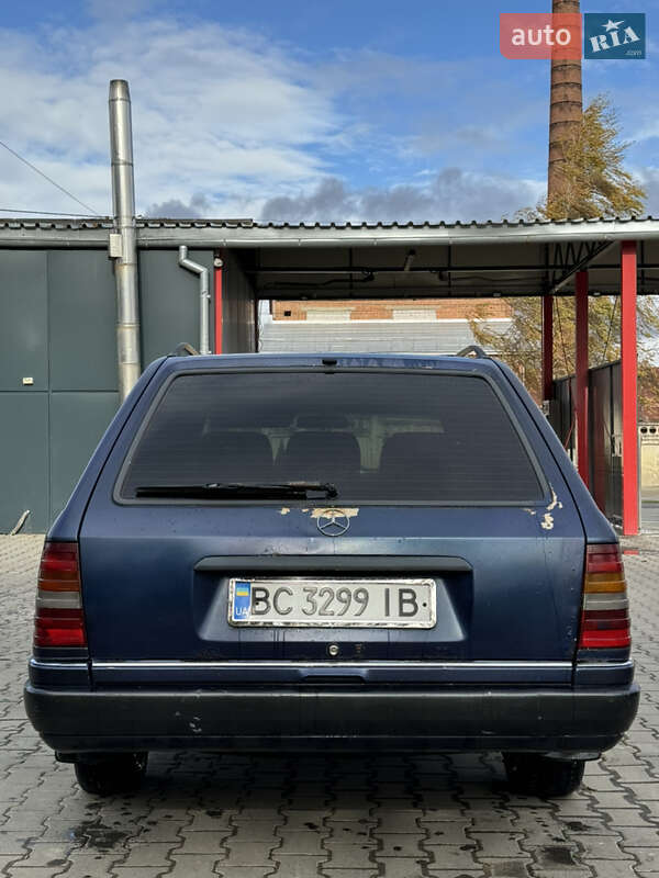 Универсал Mercedes-Benz E-Class 1996 в Бориславе