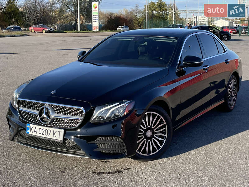 Седан Mercedes-Benz E-Class 2016 в Киеве фото Седан Mercedes-Benz E-Class 2016 в Киеве
