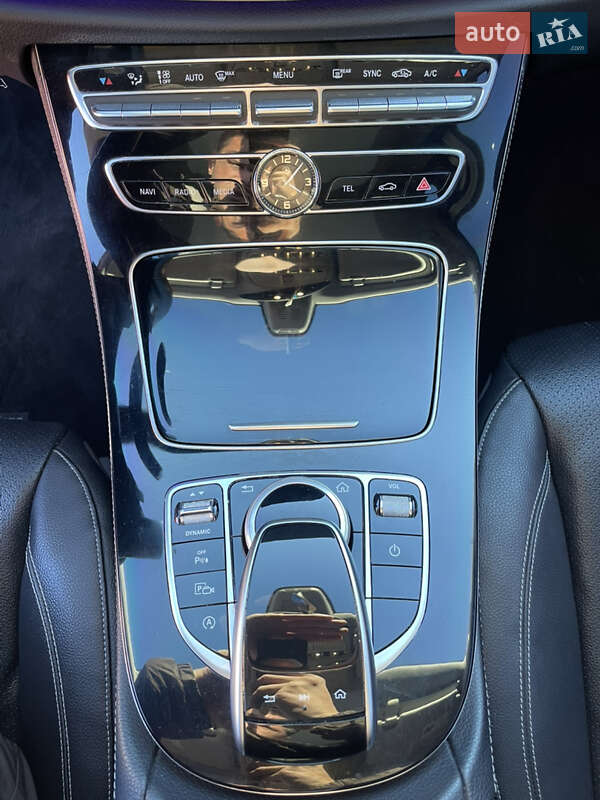 Седан Mercedes-Benz E-Class 2016 в Киеве фото 19 Седан Mercedes-Benz E-Class 2016 в Киеве