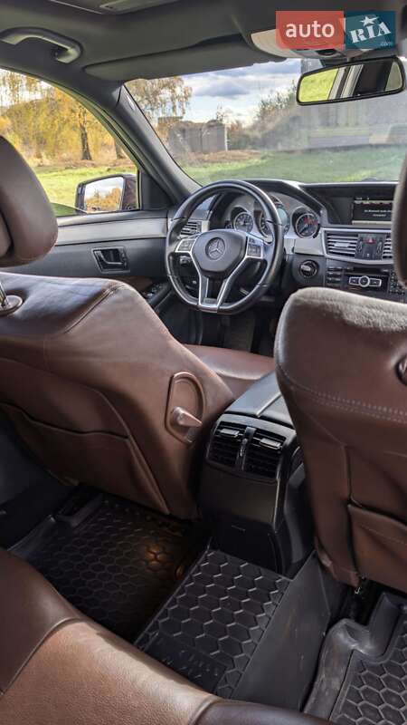 Седан Mercedes-Benz E-Class 2009 в Ивано-Франковске фото 24 Седан Mercedes-Benz E-Class 2009 в Ивано-Франковске