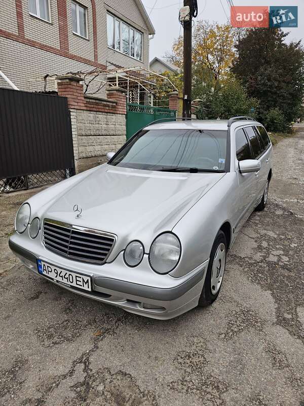 Универсал Mercedes-Benz E-Class 2002 в Запорожье