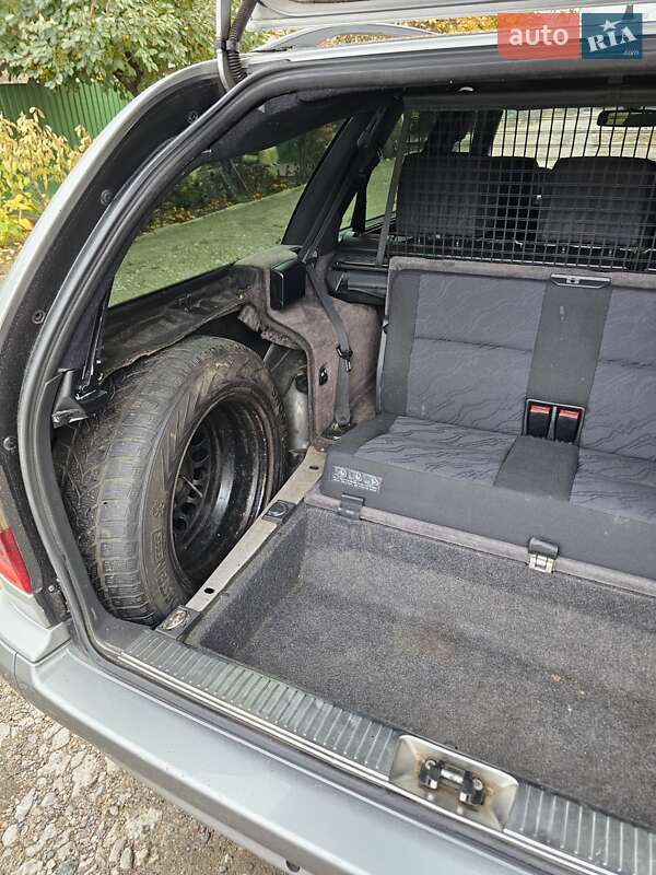 Универсал Mercedes-Benz E-Class 2002 в Запорожье