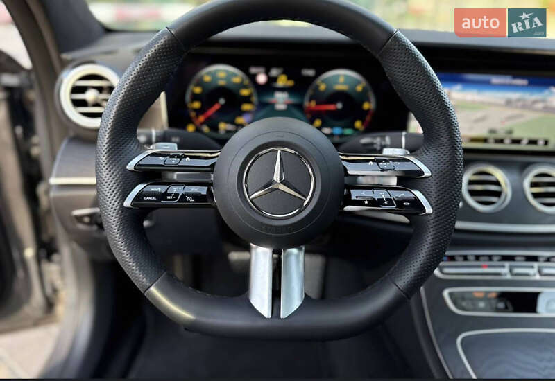 Седан Mercedes-Benz E-Class 2023 в Львові
