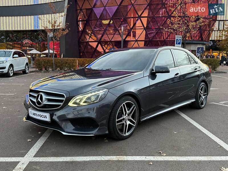 Седан Mercedes-Benz E-Class 2014 в Киеве