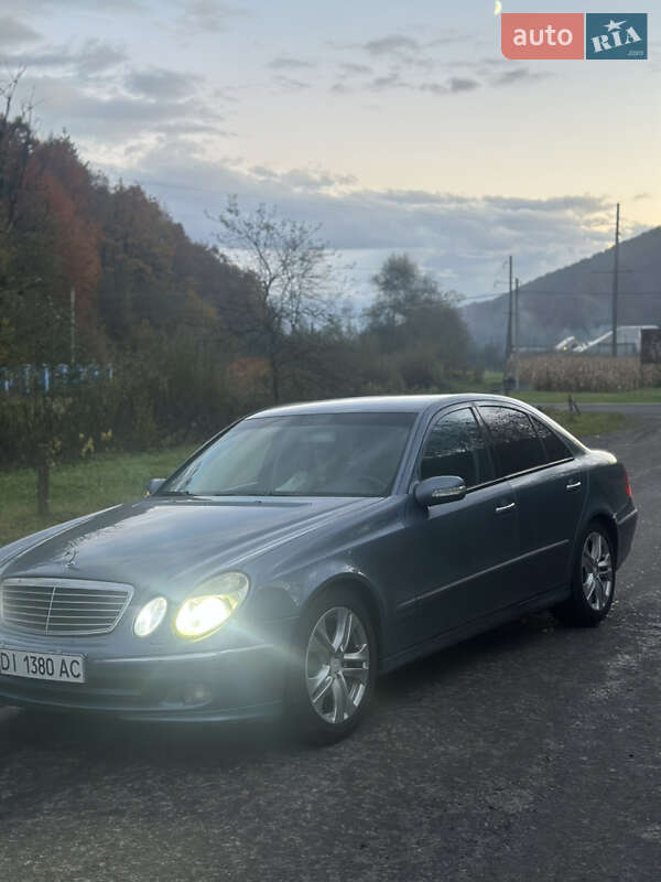 Седан Mercedes-Benz E-Class 2003 в Хусті фото 6 Седан Mercedes-Benz E-Class 2003 в Хусті