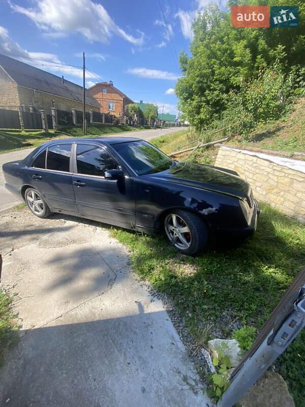 Седан Mercedes-Benz E-Class 2001 в Бережанах фото 3 Седан Mercedes-Benz E-Class 2001 в Бережанах