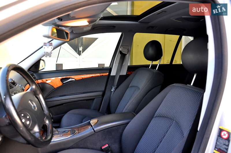 Універсал Mercedes-Benz E-Class 2005 в Львові фото 18 Універсал Mercedes-Benz E-Class 2005 в Львові