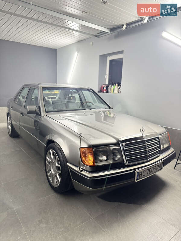 Седан Mercedes-Benz E-Class 1991 в Тернополе фото 4 Седан Mercedes-Benz E-Class 1991 в Тернополе