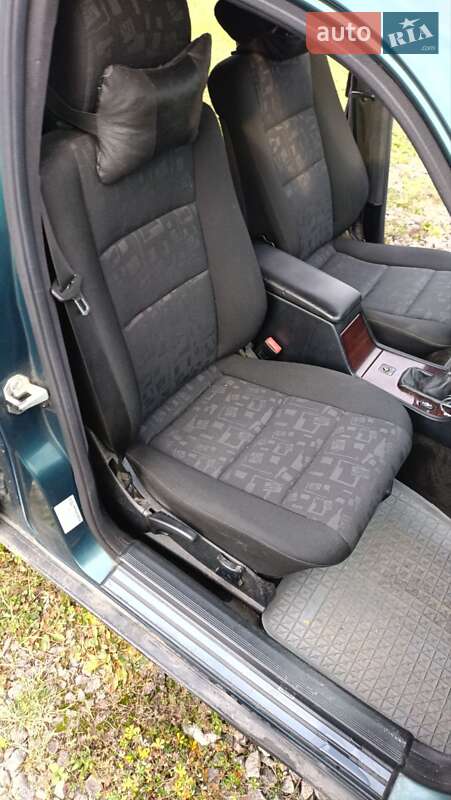 Седан Mercedes-Benz E-Class 1996 в Луцьку фото 11 Седан Mercedes-Benz E-Class 1996 в Луцьку