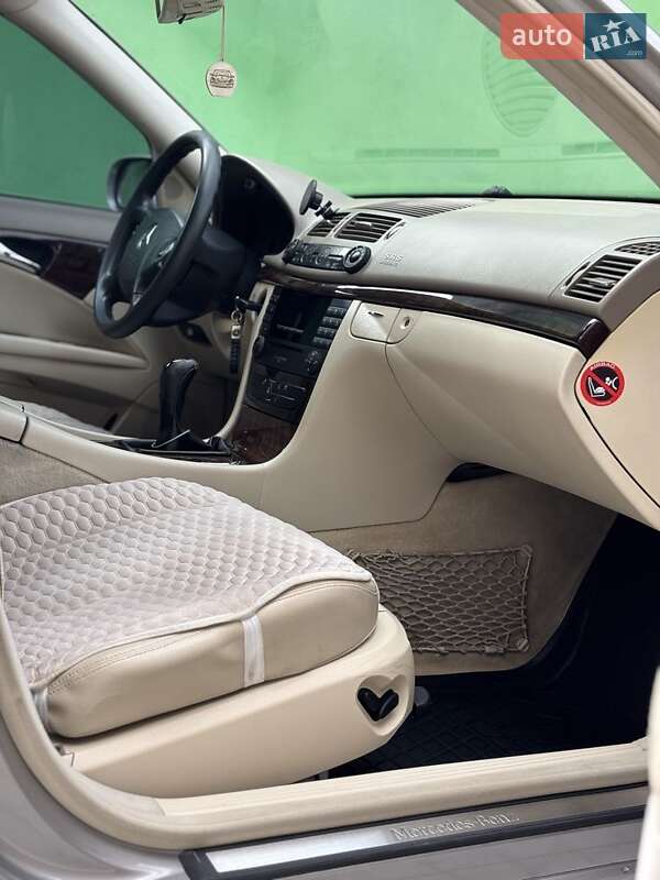 Седан Mercedes-Benz E-Class 2004 в Каменец-Подольском