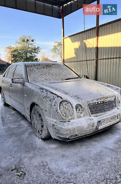 Седан Mercedes-Benz E-Class 1997 в Липниках Седан Mercedes-Benz E-Class 1997 в Липниках