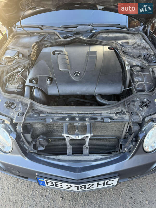 Седан Mercedes-Benz E-Class 2008 в Николаеве фото 31 Седан Mercedes-Benz E-Class 2008 в Николаеве