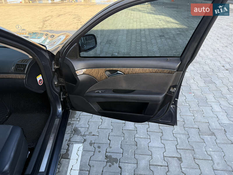 Седан Mercedes-Benz E-Class 2008 в Николаеве фото 36 Седан Mercedes-Benz E-Class 2008 в Николаеве
