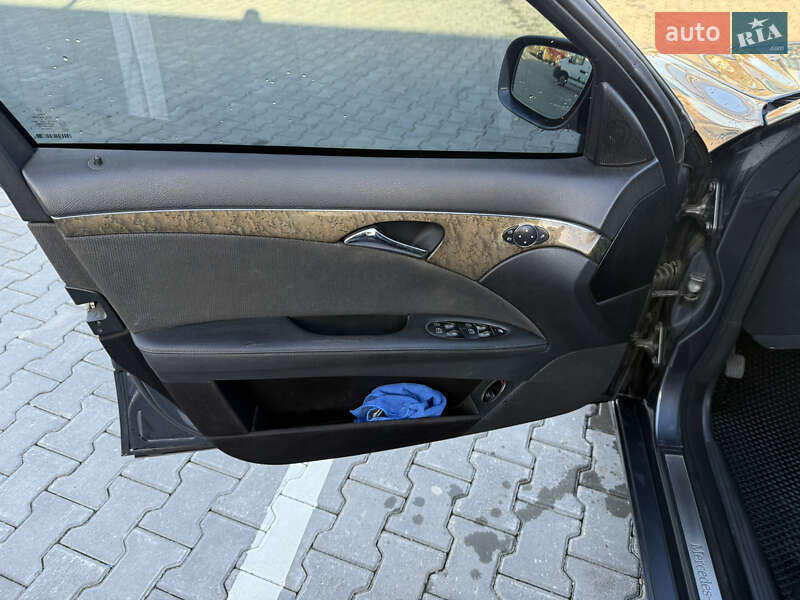 Седан Mercedes-Benz E-Class 2008 в Николаеве фото 34 Седан Mercedes-Benz E-Class 2008 в Николаеве