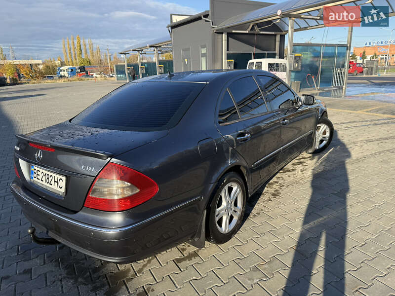 Седан Mercedes-Benz E-Class 2008 в Николаеве фото 12 Седан Mercedes-Benz E-Class 2008 в Николаеве