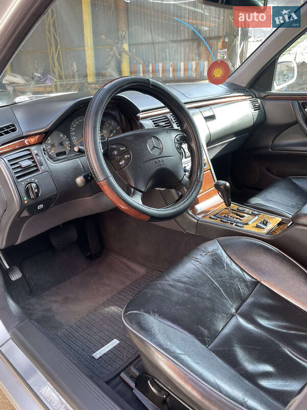 Седан Mercedes-Benz E-Class 1999 в Черновцах фото 16 Седан Mercedes-Benz E-Class 1999 в Черновцах