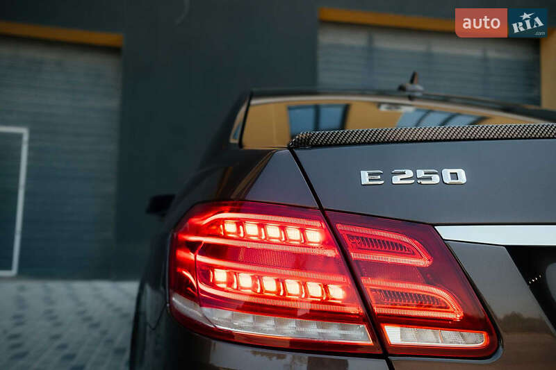 Седан Mercedes-Benz E-Class 2013 в Тернополі