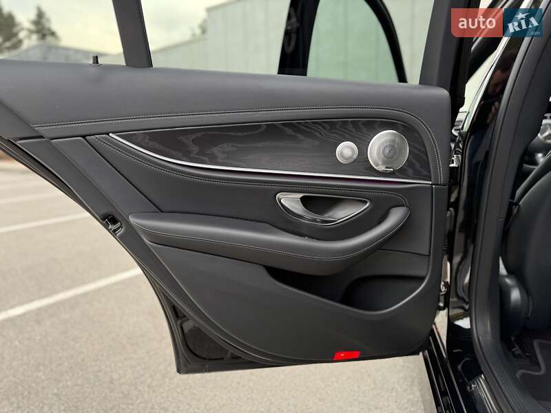 Седан Mercedes-Benz E-Class 2021 в Києві фото 51 Седан Mercedes-Benz E-Class 2021 в Києві