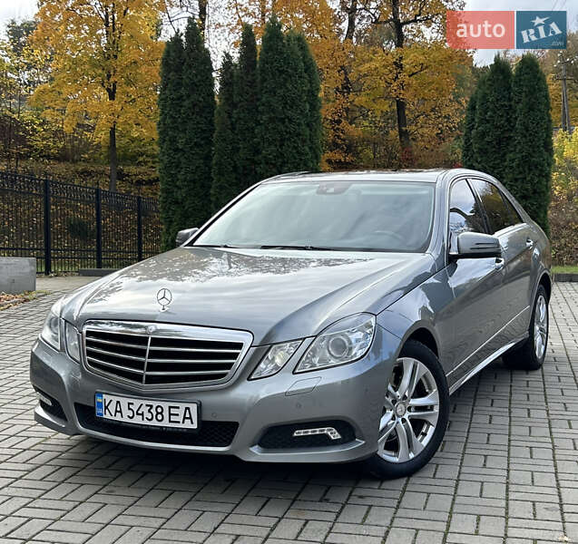 Седан Mercedes-Benz E-Class 2010 в Прилуках фото 2 Седан Mercedes-Benz E-Class 2010 в Прилуках