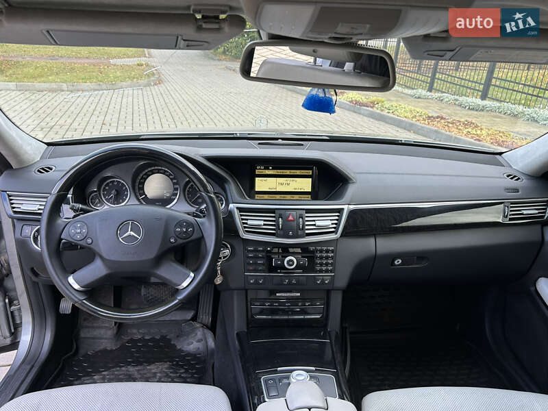 Седан Mercedes-Benz E-Class 2010 в Прилуках фото 19 Седан Mercedes-Benz E-Class 2010 в Прилуках