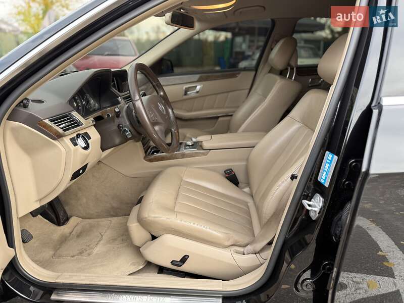 Седан Mercedes-Benz E-Class 2011 в Киеве фото 18 Седан Mercedes-Benz E-Class 2011 в Киеве