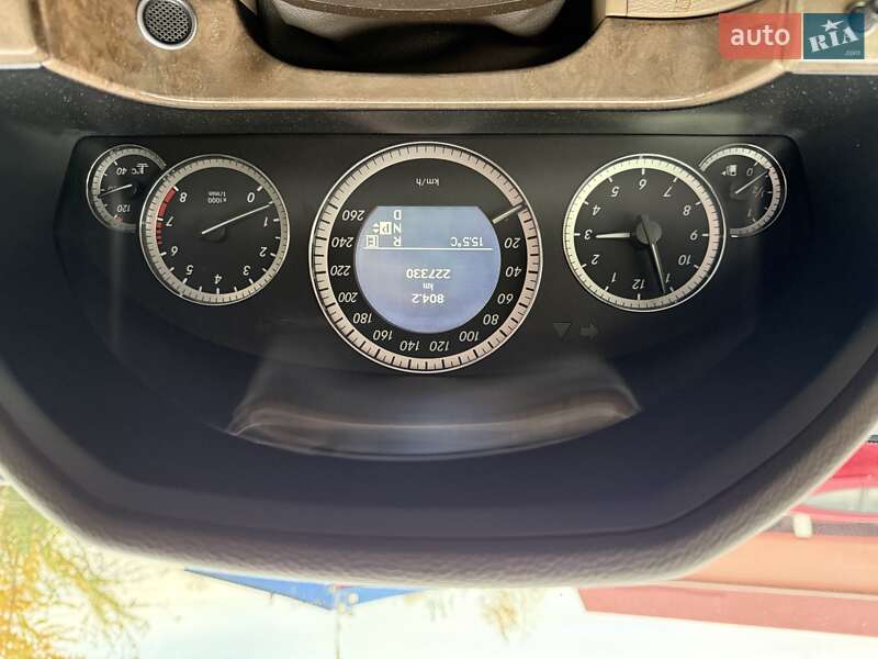 Седан Mercedes-Benz E-Class 2011 в Киеве фото 35 Седан Mercedes-Benz E-Class 2011 в Киеве