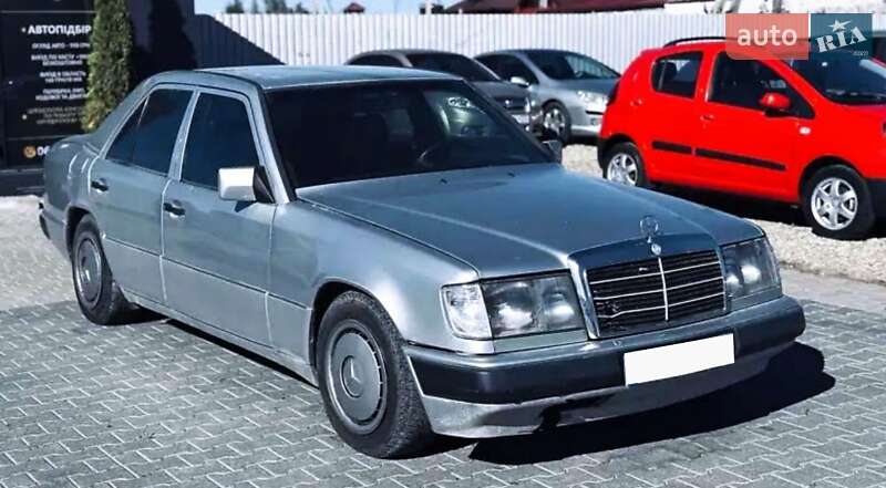 Седан Mercedes-Benz E-Class 1988 в Сумах фото 5 Седан Mercedes-Benz E-Class 1988 в Сумах