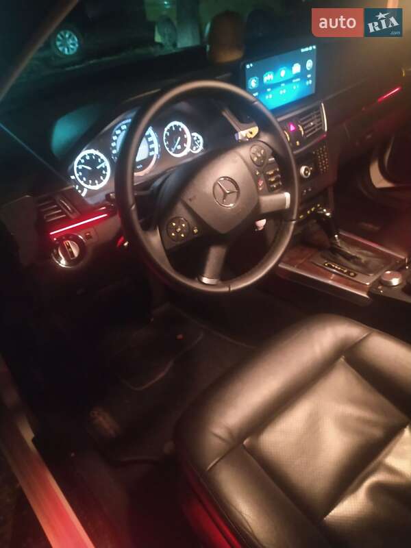 Седан Mercedes-Benz E-Class 2010 в Запоріжжі фото 30 Седан Mercedes-Benz E-Class 2010 в Запоріжжі