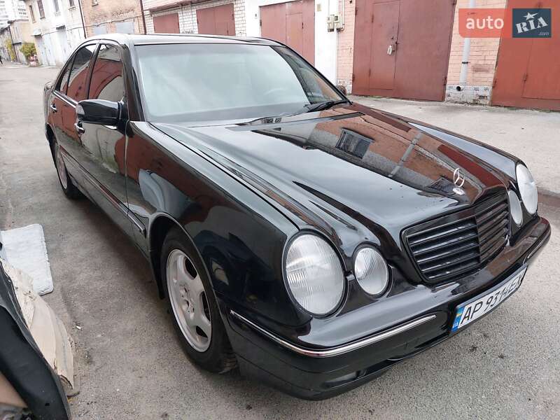 Седан Mercedes-Benz E-Class 2001 в Прилуках фото 4 Седан Mercedes-Benz E-Class 2001 в Прилуках