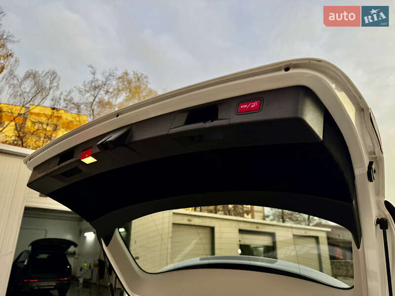 Универсал Mercedes-Benz E-Class 2017 в Тернополе