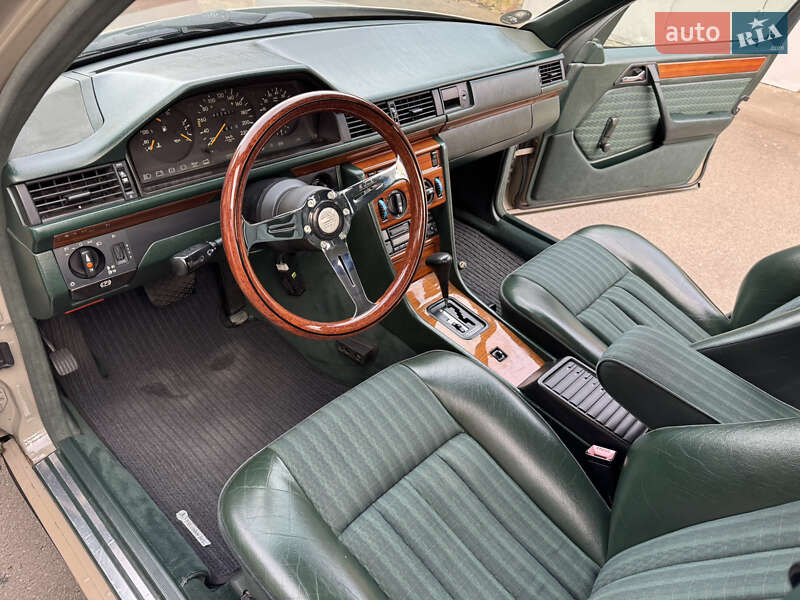 Седан Mercedes-Benz E-Class 1990 в Киеве фото 14 Седан Mercedes-Benz E-Class 1990 в Киеве