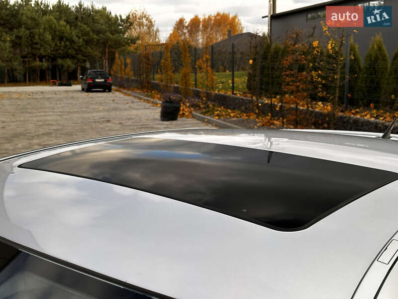 Седан Mercedes-Benz E-Class 2002 в Луцке